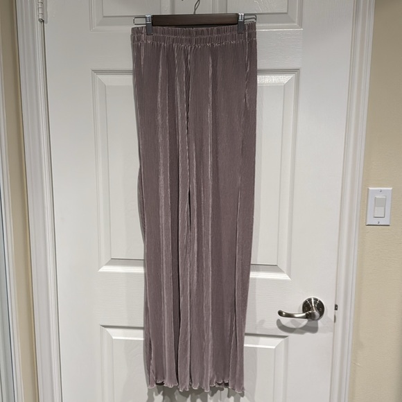 Plisse 2pc set - Picture 4 of 6